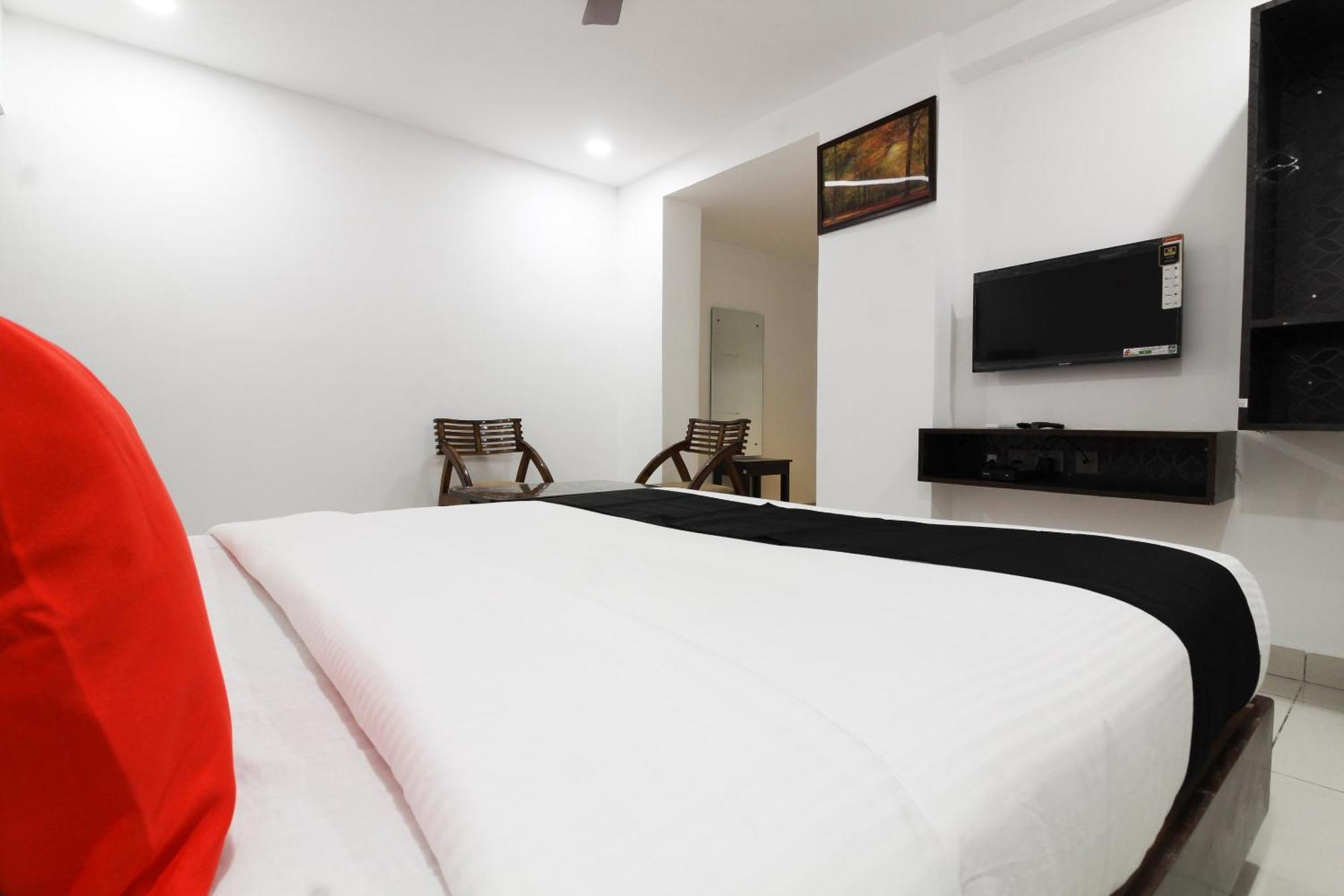 Super Mythri Hotel Near By Ecil, As Rao Nagar, Sainikpuri Maula Ali Exteriér fotografie