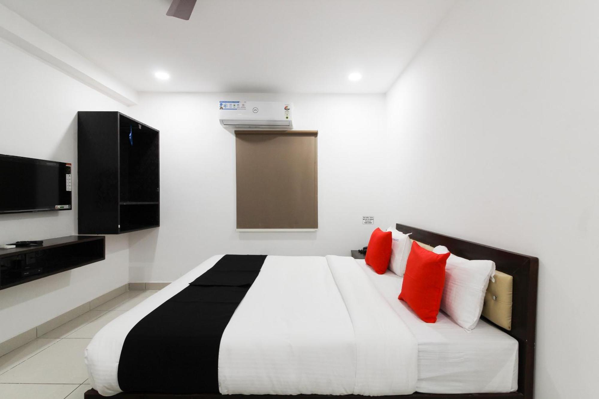 Super Mythri Hotel Near By Ecil, As Rao Nagar, Sainikpuri Maula Ali Exteriér fotografie